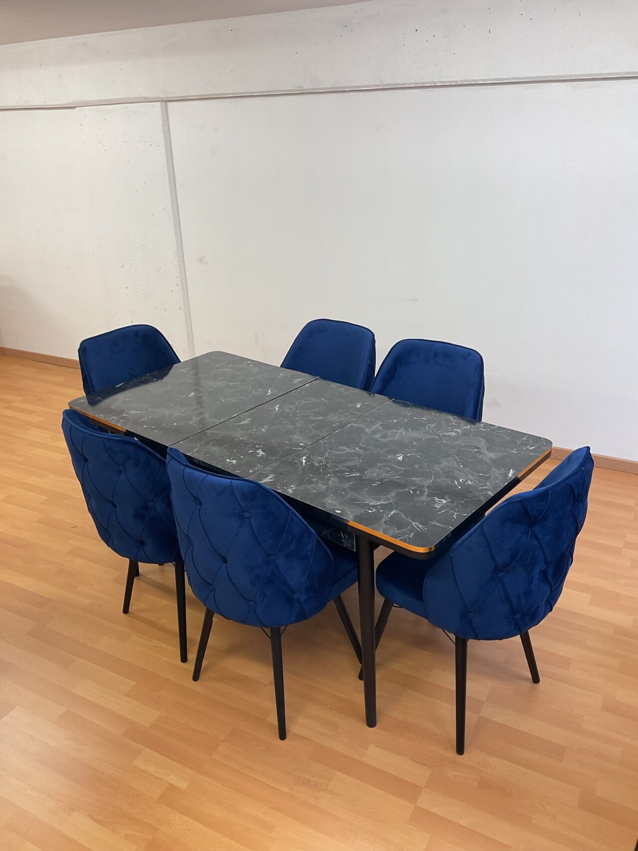SALLE À MANGER LEXUS 6 chaises en velours anti taches + table extensible – Image 34