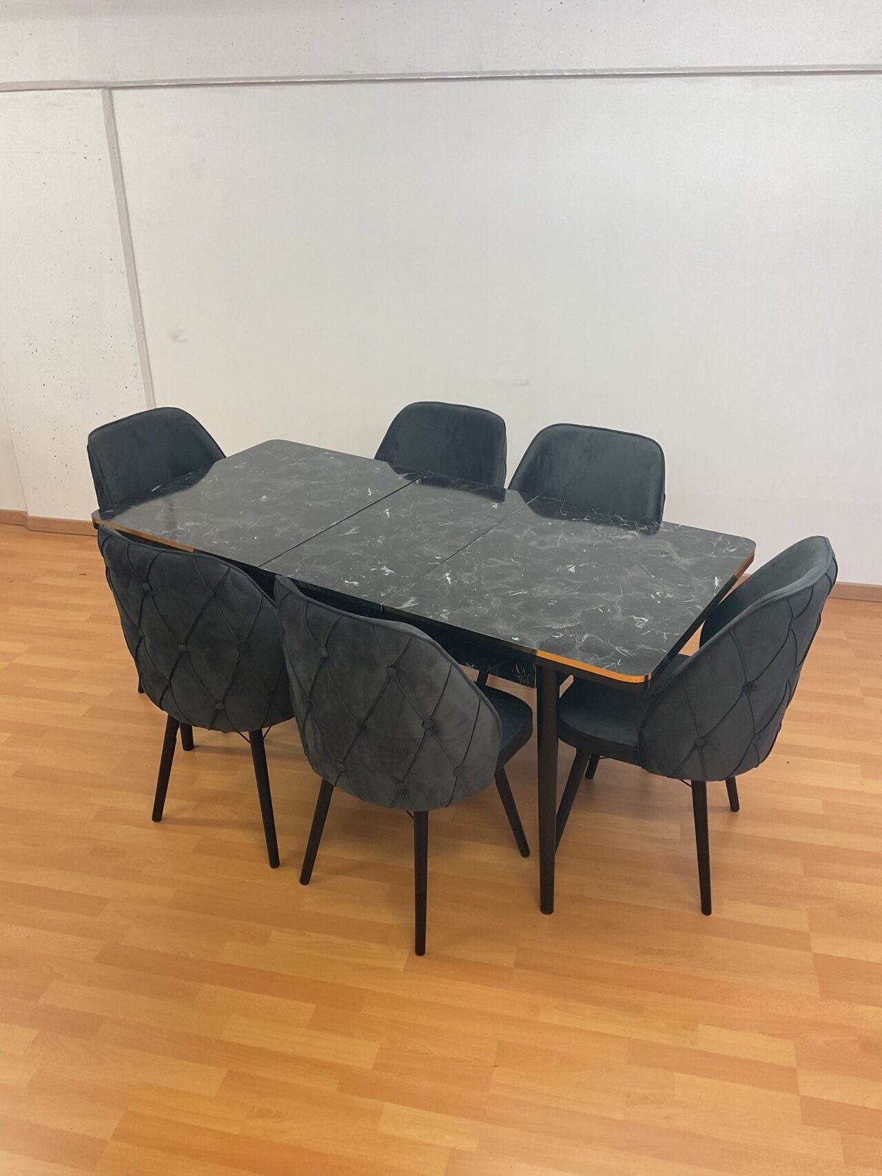 SALLE À MANGER LEXUS 6 chaises en velours anti taches + table extensible – Image 26