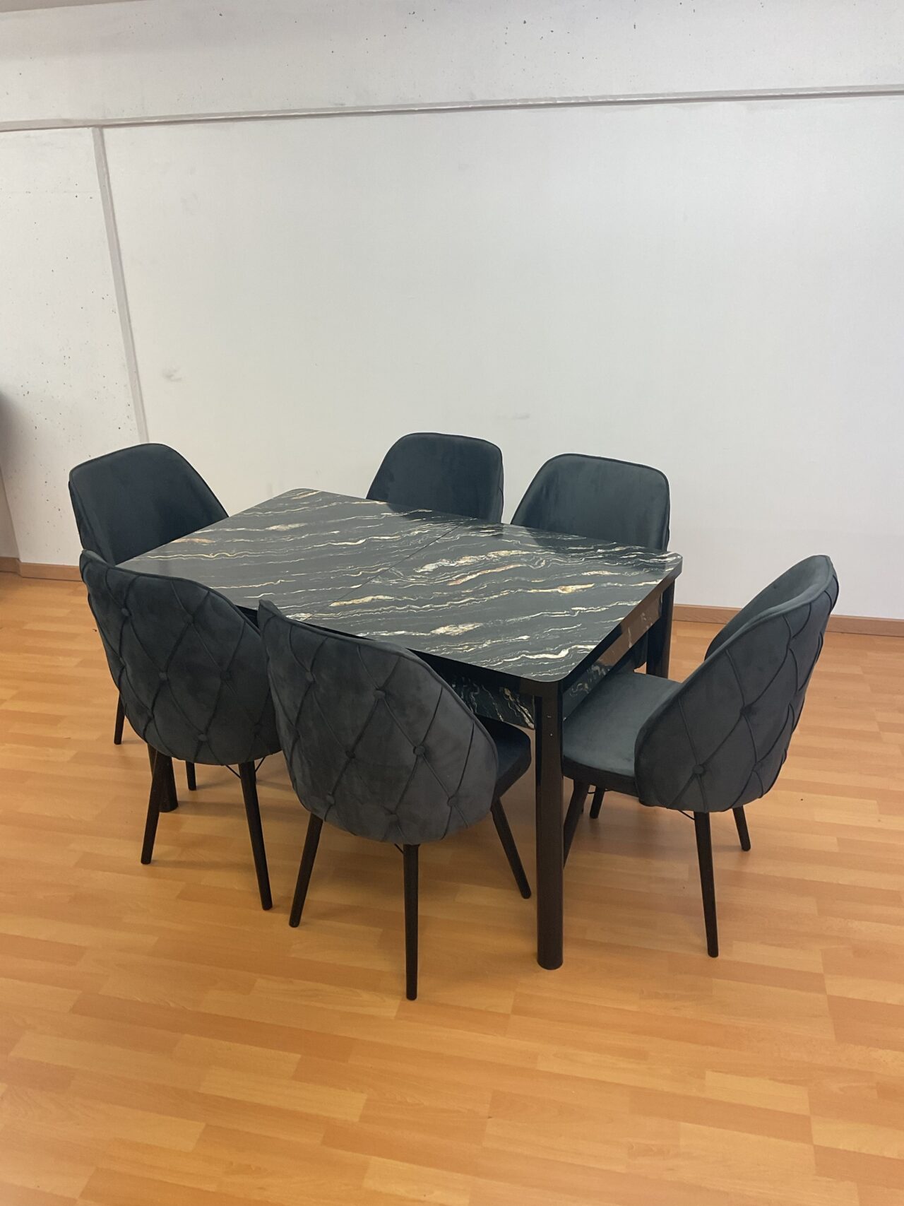 SALLE À MANGER LEXUS 6 chaises en velours anti taches + table extensible – Image 22