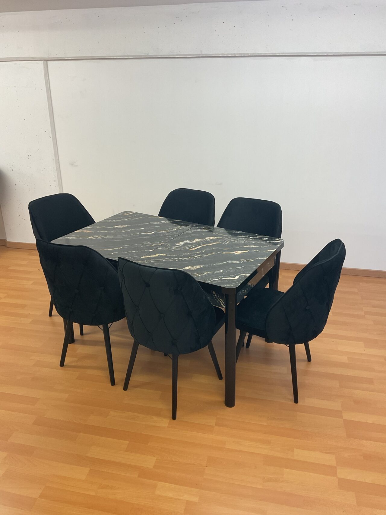 SALLE À MANGER LEXUS 6 chaises en velours anti taches + table extensible – Image 25