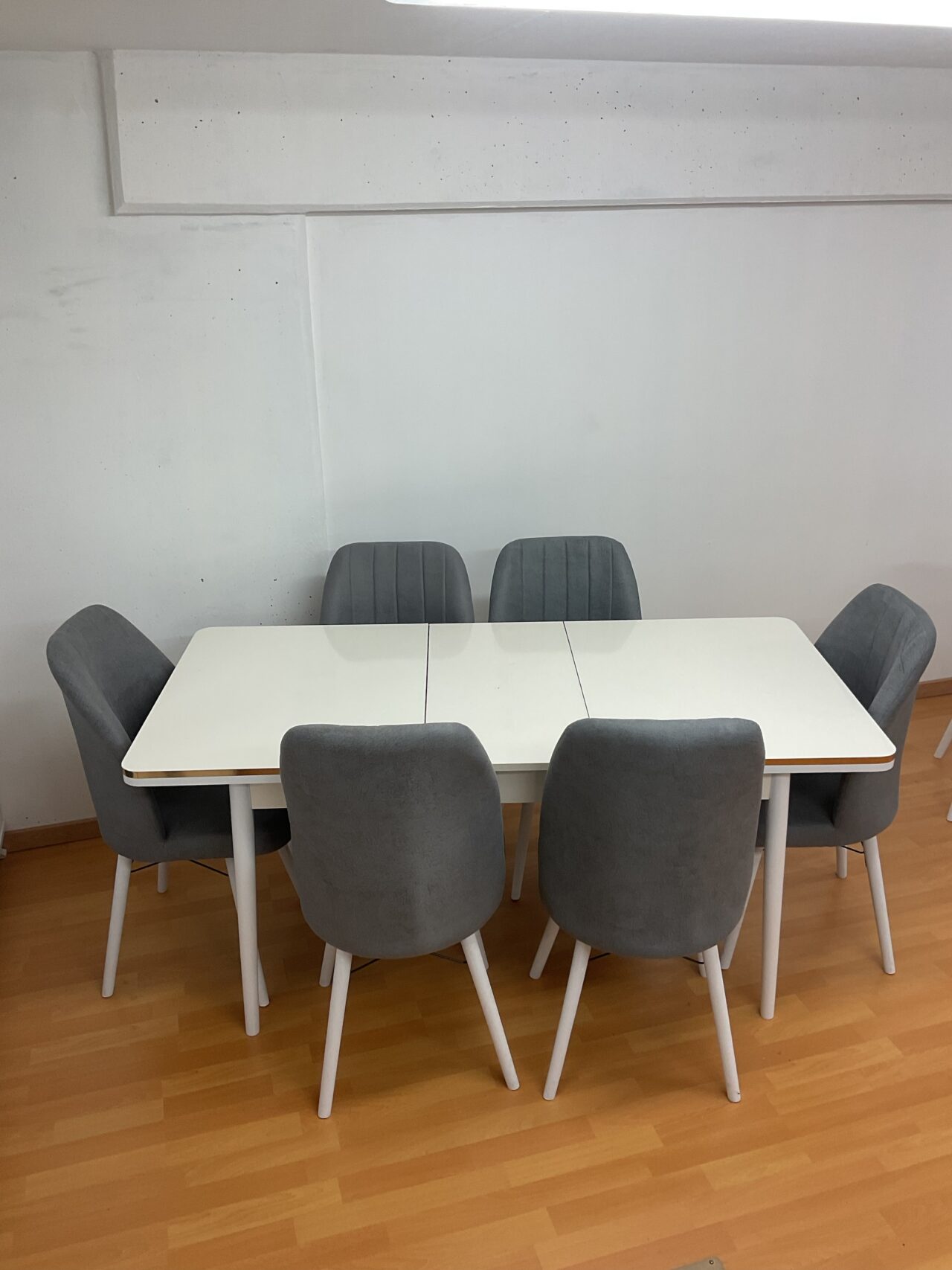 SALLE À MANGER SUZANNE lot de 4 ou 6 chaises en tissus anti taches + table extensible – Image 10