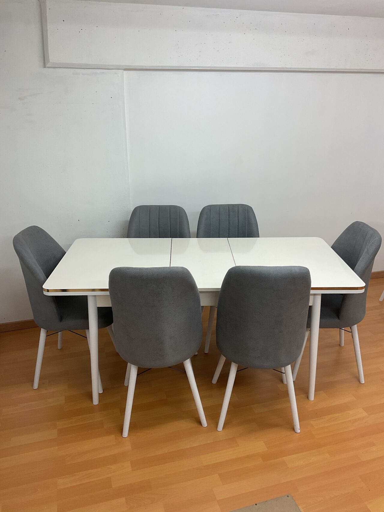 SALLE À MANGER SUZANNE lot de 4 ou 6 chaises en tissus anti taches + table extensible – Image 25