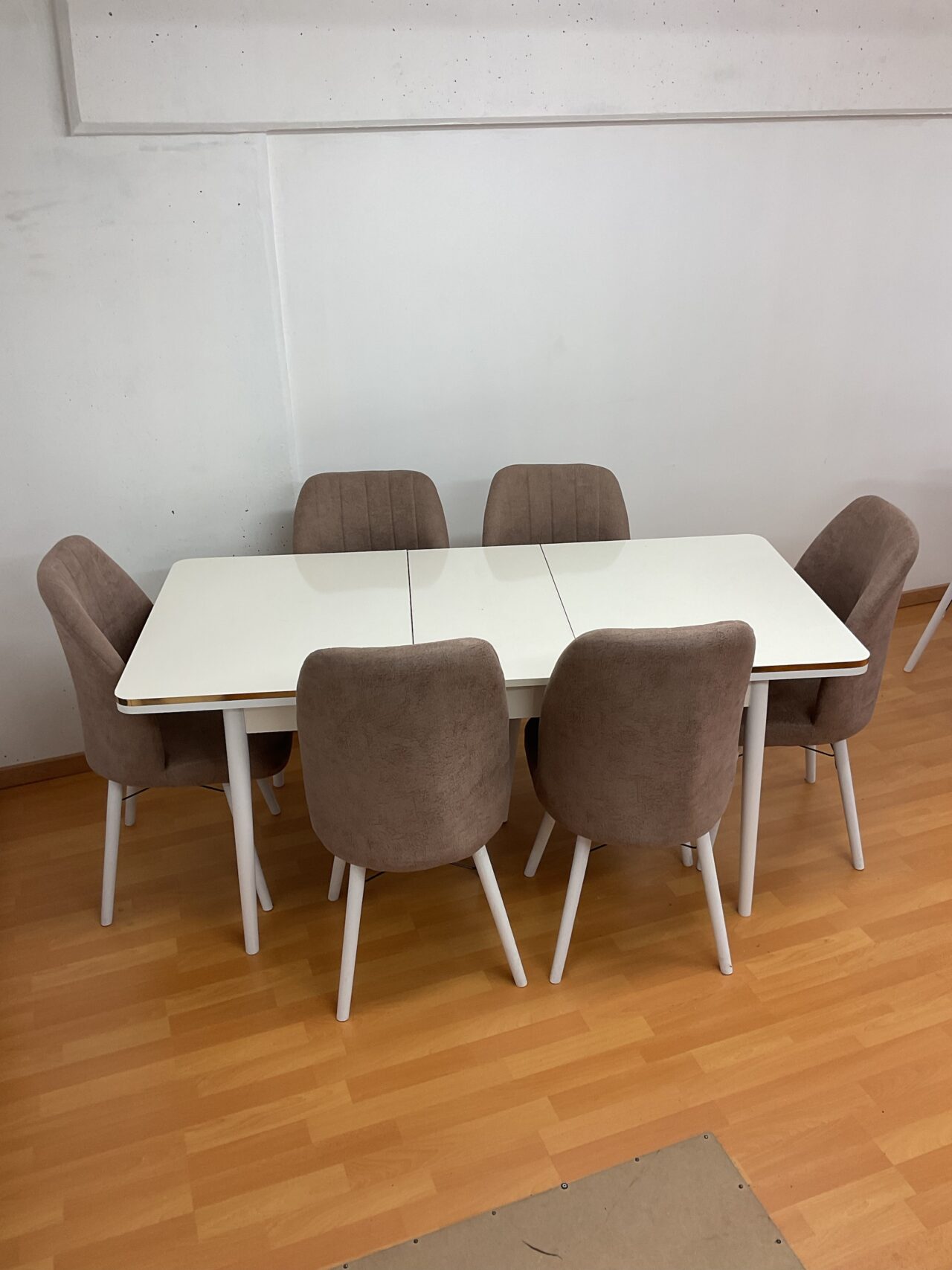 SALLE À MANGER SUZANNE lot de 4 ou 6 chaises en tissus anti taches + table extensible – Image 53