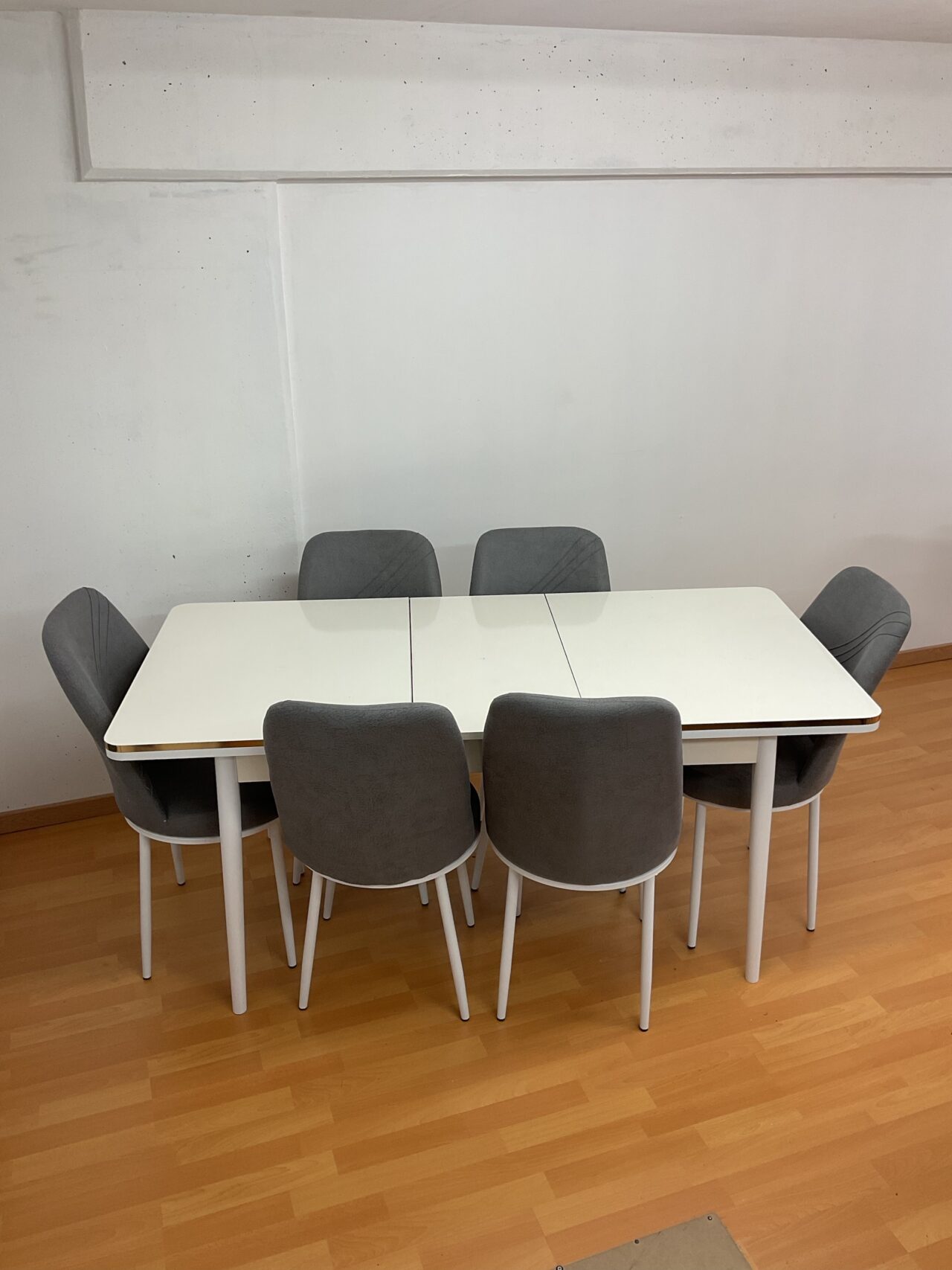 SALLE À MANGER SUZANNE lot de 4 ou 6 chaises en tissus anti taches + table extensible – Image 47