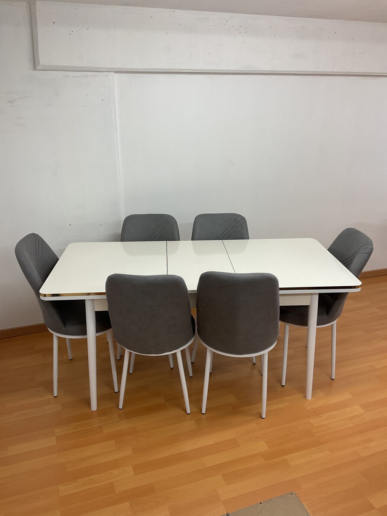 SALLE À MANGER SUZANNE lot de 4 ou 6 chaises en tissus anti taches + table extensible – Image 51