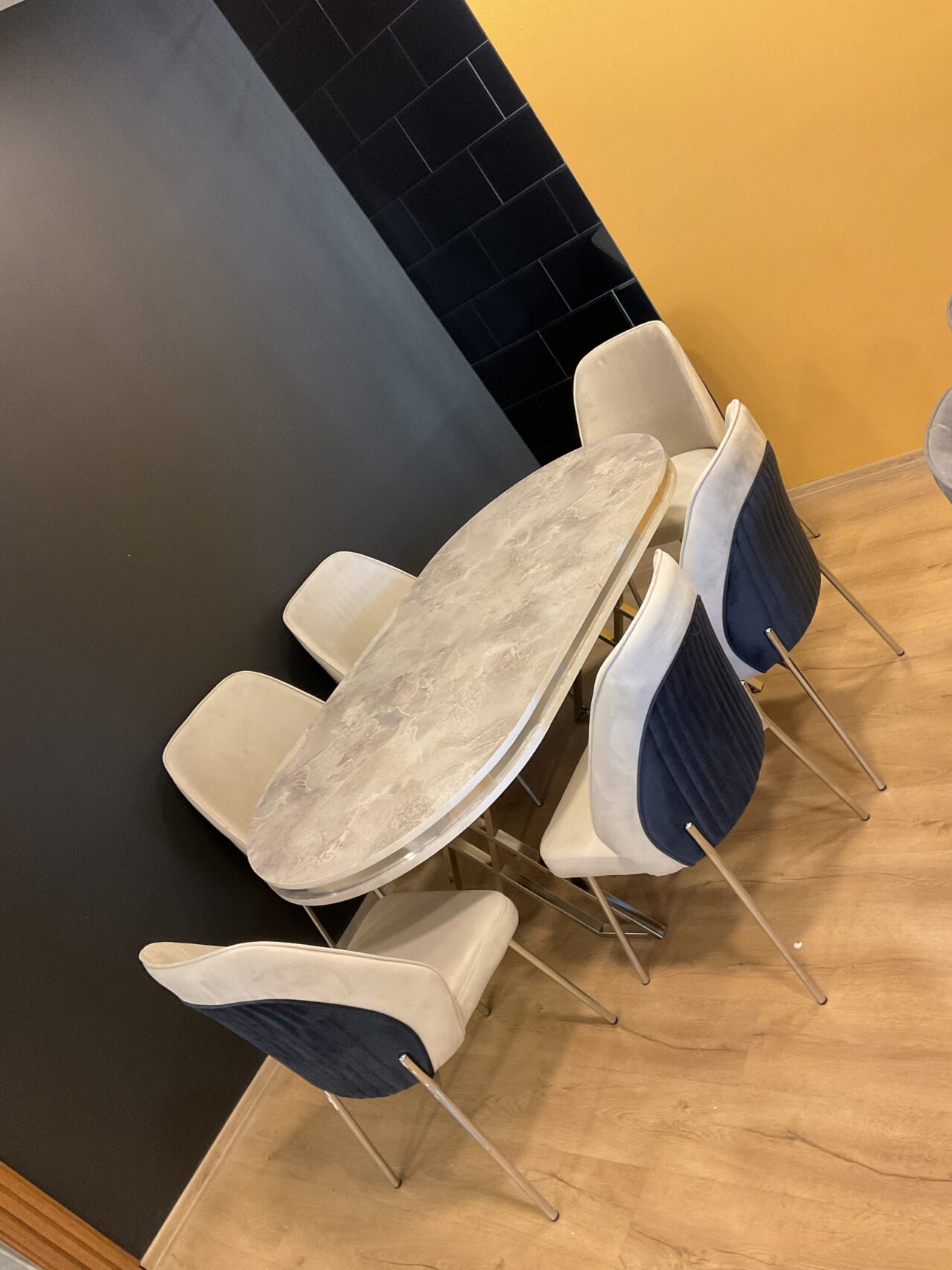 SALLE A MANGER CALIFORNIE