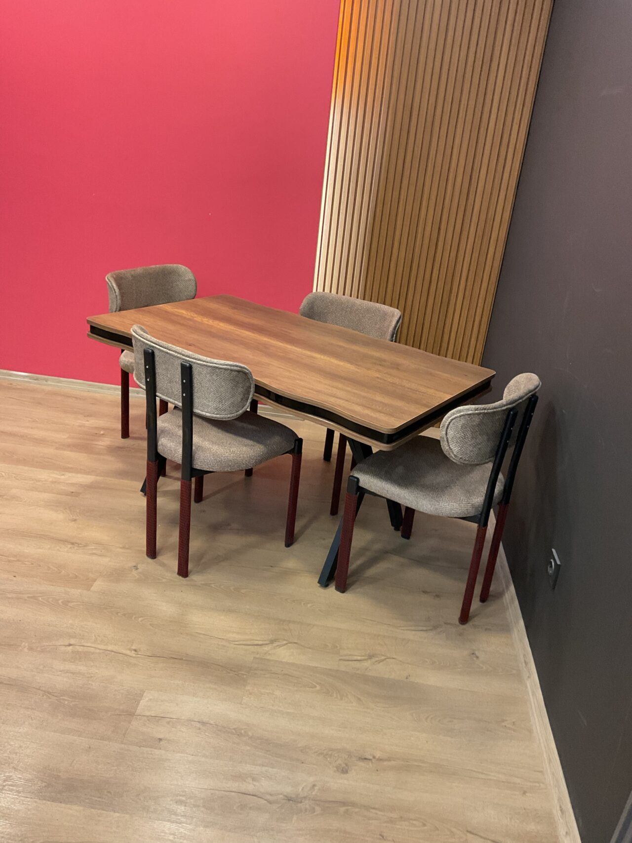 SALLE À MANGER GUVEN – Image 2