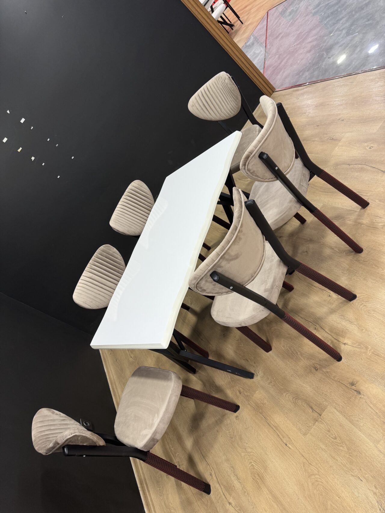 6 CHAISES NILUFER – Image 10