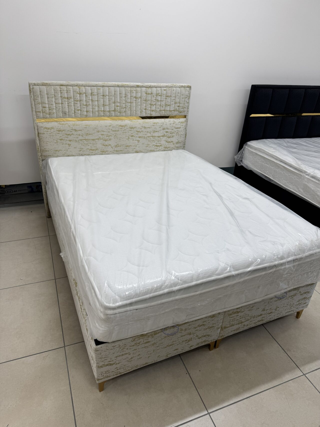 LIT COFFRE 140x190cm VELA avec matelas et surmatelas 25cm à ressort ensachées – Image 2