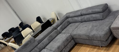 Canapé d’angle Jack angle gauche ou angle droit en velours côtelé anti taches en gris anthracite ou crème 270x200cm convertible avec coffre de rangement